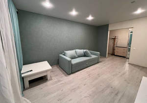 2-к квартира, вторичка, 58м2, 1/10 этаж