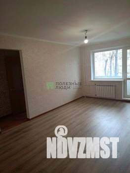 3-к квартира, вторичка, 58м2, 2/5 этаж
