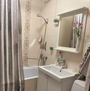 3-к квартира, вторичка, 55м2, 3/5 этаж