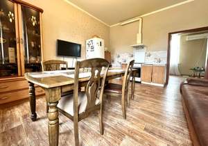 4-к квартира, вторичка, 106м2, 3/3 этаж