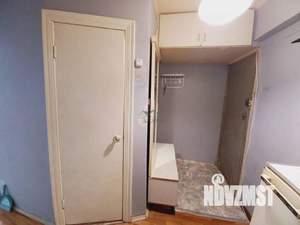 2-к квартира, вторичка, 42м2, 1/9 этаж