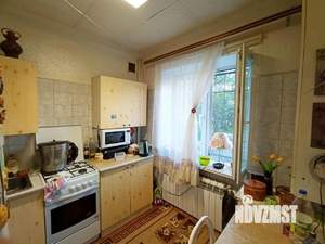 2-к квартира, вторичка, 42м2, 1/5 этаж