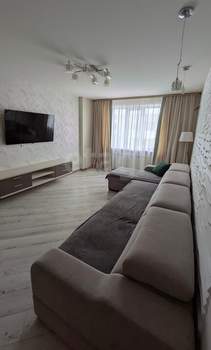 3-к квартира, вторичка, 90м2, 9/18 этаж