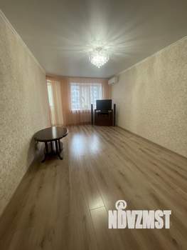 2-к квартира, вторичка, 63м2, 10/10 этаж