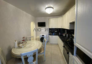 3-к квартира, вторичка, 64м2, 8/10 этаж