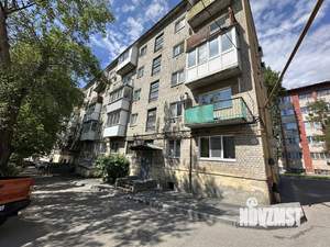 2-к квартира, вторичка, 44м2, 1/5 этаж