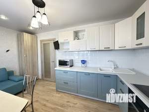 2-к квартира, вторичка, 68м2, 10/17 этаж