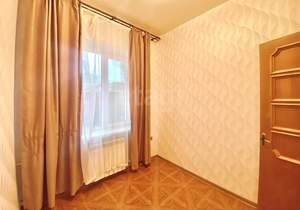 3-к квартира, вторичка, 49м2, 1/4 этаж