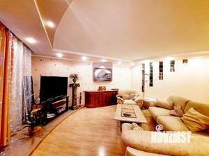 3-к квартира, вторичка, 122м2, 10/11 этаж