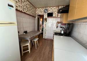 3-к квартира, вторичка, 60м2, 9/9 этаж