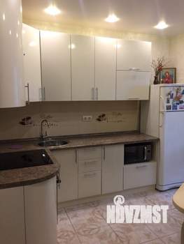 3-к квартира, вторичка, 76м2, 1/23 этаж
