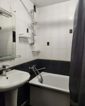 3-к квартира, вторичка, 82м2, 2/10 этаж