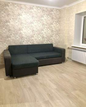 3-к квартира, вторичка, 95м2, 2/8 этаж