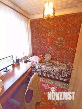 2-к квартира, вторичка, 42м2, 1/5 этаж