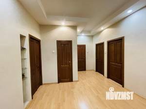 3-к квартира, вторичка, 108м2, 10/10 этаж