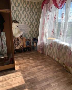 4-к квартира, вторичка, 133м2, 8/9 этаж