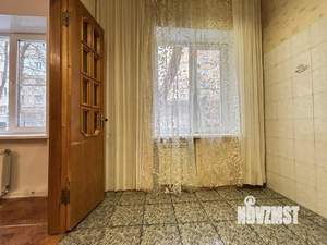 3-к квартира, вторичка, 50м2, 1/4 этаж