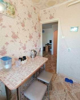 2-к квартира, вторичка, 44м2, 1/5 этаж
