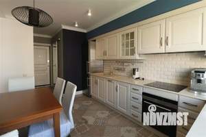 2-к квартира, вторичка, 63м2, 8/16 этаж