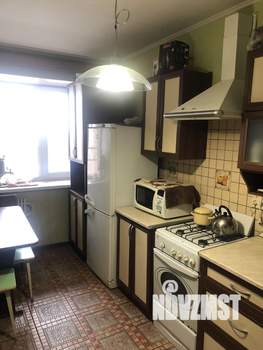 3-к квартира, вторичка, 65м2, 1/10 этаж
