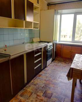 3-к квартира, вторичка, 63м2, 4/9 этаж