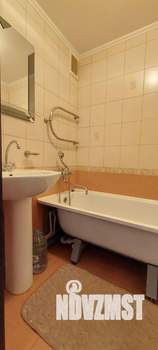 3-к квартира, вторичка, 53м2, 8/9 этаж