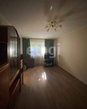 2-к квартира, вторичка, 45м2, 1/5 этаж