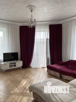 2-к квартира, вторичка, 68м2, 4/4 этаж