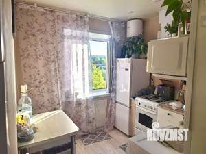 3-к квартира, вторичка, 42м2, 5/5 этаж