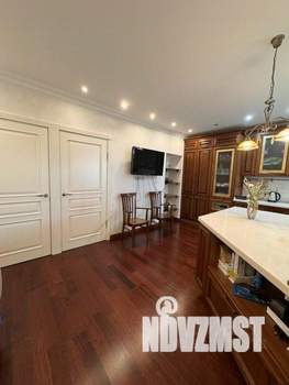 4-к квартира, вторичка, 121м2, 5/13 этаж