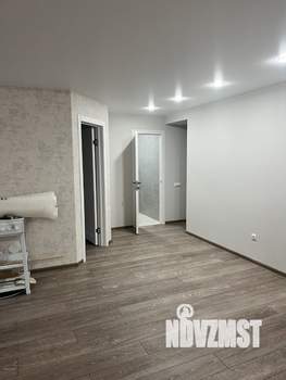 2-к квартира, вторичка, 54м2, 1/10 этаж