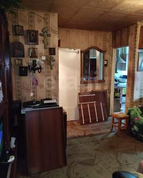 3-к квартира, вторичка, 42м2, 1/5 этаж