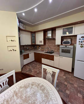 3-к квартира, вторичка, 116м2, 1/4 этаж