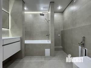 2-к квартира, вторичка, 64м2, 4/10 этаж