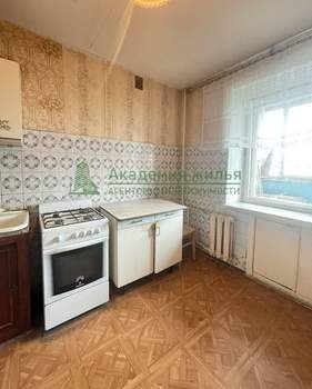 2-к квартира, вторичка, 48м2, 9/9 этаж