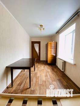 2-к квартира, вторичка, 40м2, 5/5 этаж