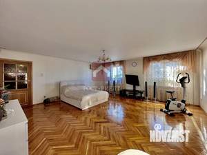 4-к квартира, вторичка, 156м2, 9/10 этаж