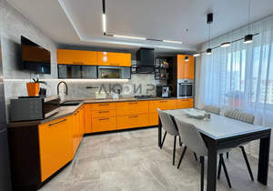 4-к квартира, вторичка, 115м2, 10/11 этаж