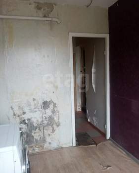 2-к квартира, вторичка, 43м2, 1/9 этаж