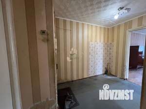 3-к квартира, вторичка, 50м2, 1/5 этаж