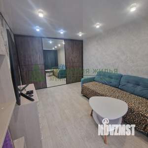 2-к квартира, вторичка, 62м2, 1/10 этаж