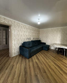 2-к квартира, вторичка, 43м2, 3/5 этаж