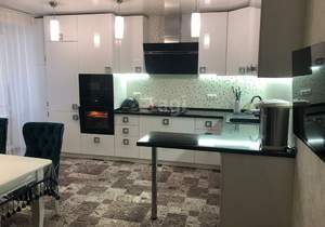 3-к квартира, вторичка, 84м2, 9/10 этаж