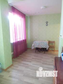 2-к квартира, вторичка, 60м2, 1/3 этаж