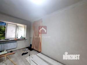 2-к квартира, вторичка, 42м2, 1/5 этаж