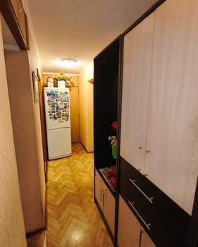 2-к квартира, вторичка, 43м2, 1/5 этаж