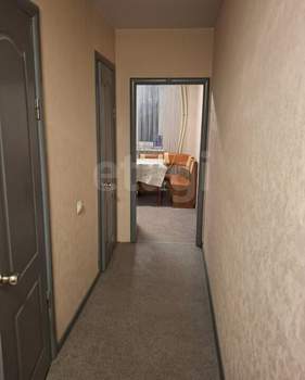 1-к квартира, вторичка, 42м2, 7/10 этаж