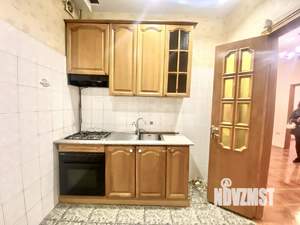 3-к квартира, вторичка, 49м2, 1/4 этаж