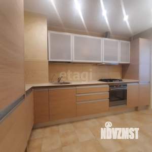 3-к квартира, вторичка, 74м2, 4/10 этаж
