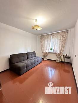 3-к квартира, вторичка, 58м2, 8/9 этаж